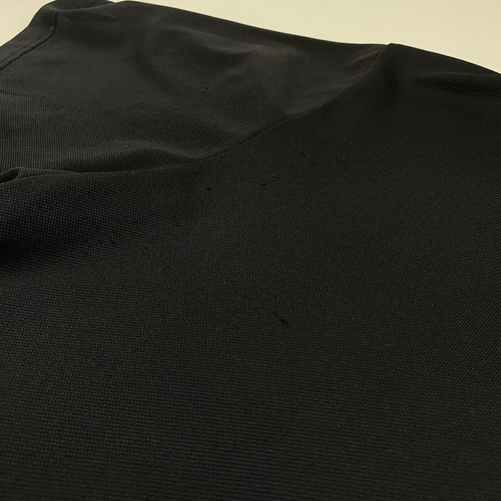 Travis Mathew Polo Shirt Mens Large Winged Solid Black Logo Pocket Short Sleeve - Picture 9 of 14